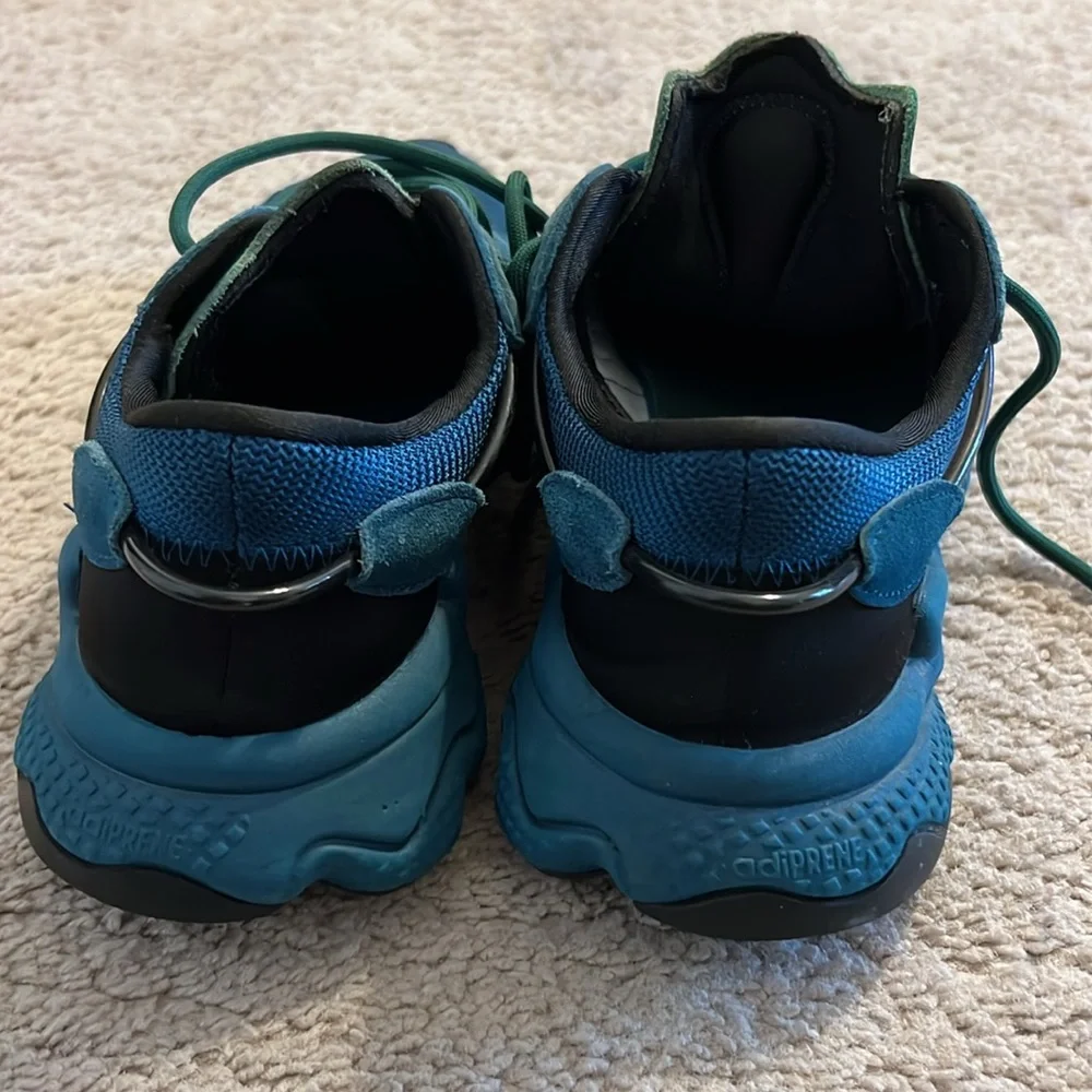 Mens adidas ozweegos